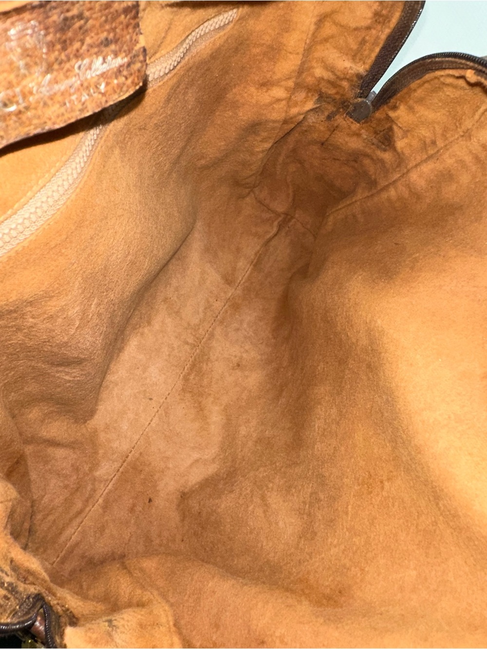 Gucci Handbag - Picture 11 of 13